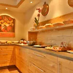 Garni Fiegl Отель 3*