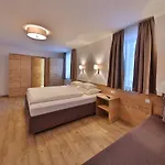 Отель Garni Fiegl Зёльден