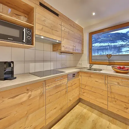 Garni Fiegl سولدن