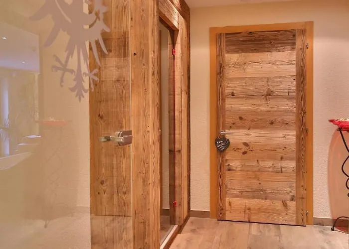 Garni Fiegl Отель