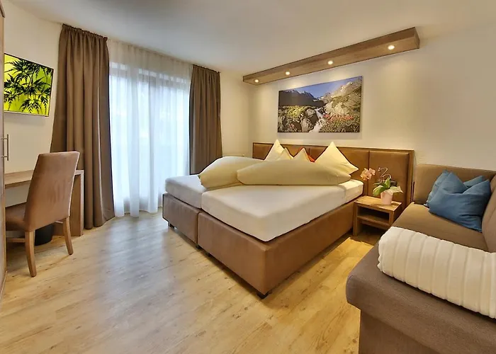 Hotel Garni Fiegl 3*